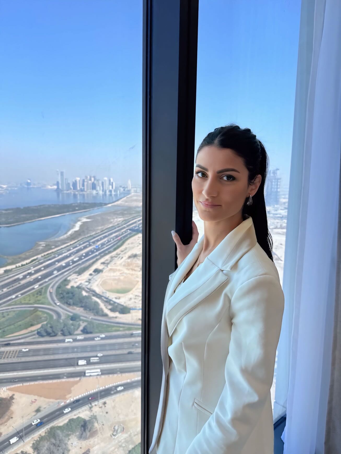 Ariola Xhekaj Professional Title Real Estate Agent | Off-Plan Investment Specialist (Italy & Dubai)