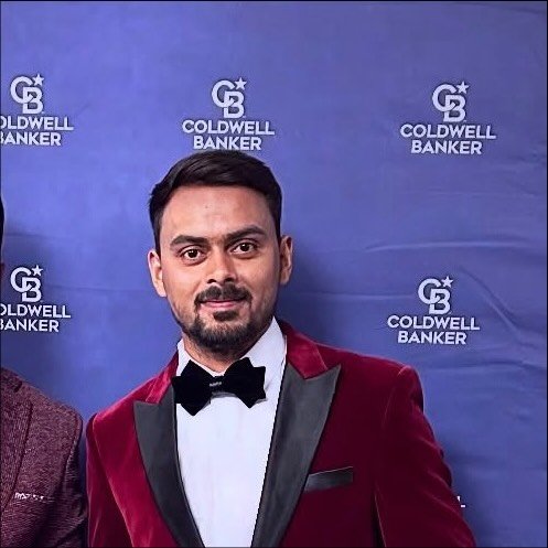 Himmat - Real Estate Consultant & Investment Analyst Dubai Luxury & High-ROI Property Specialist