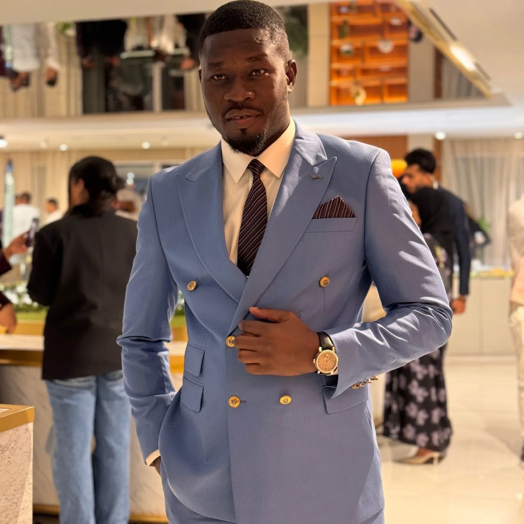 Tolulope Frederick Adegun 17 Frederick is a dedicated Relationship Manager and real estate professional based in Dubai, focused on helping clients grow their property portfolios with confidence.